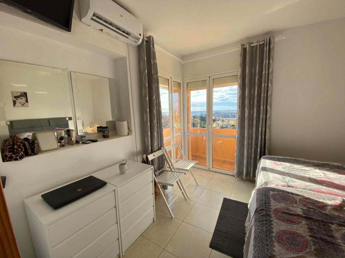 Cozy Rooms In Terraced House ฟูเอนฮิโรลา ภายนอก รูปภาพ