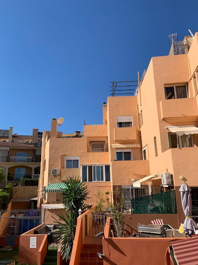 Cozy Rooms In Terraced House ฟูเอนฮิโรลา ภายนอก รูปภาพ