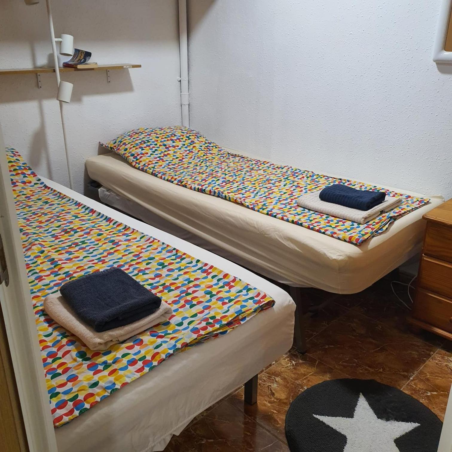 Cozy Rooms In Terraced House ฟูเอนฮิโรลา ภายนอก รูปภาพ